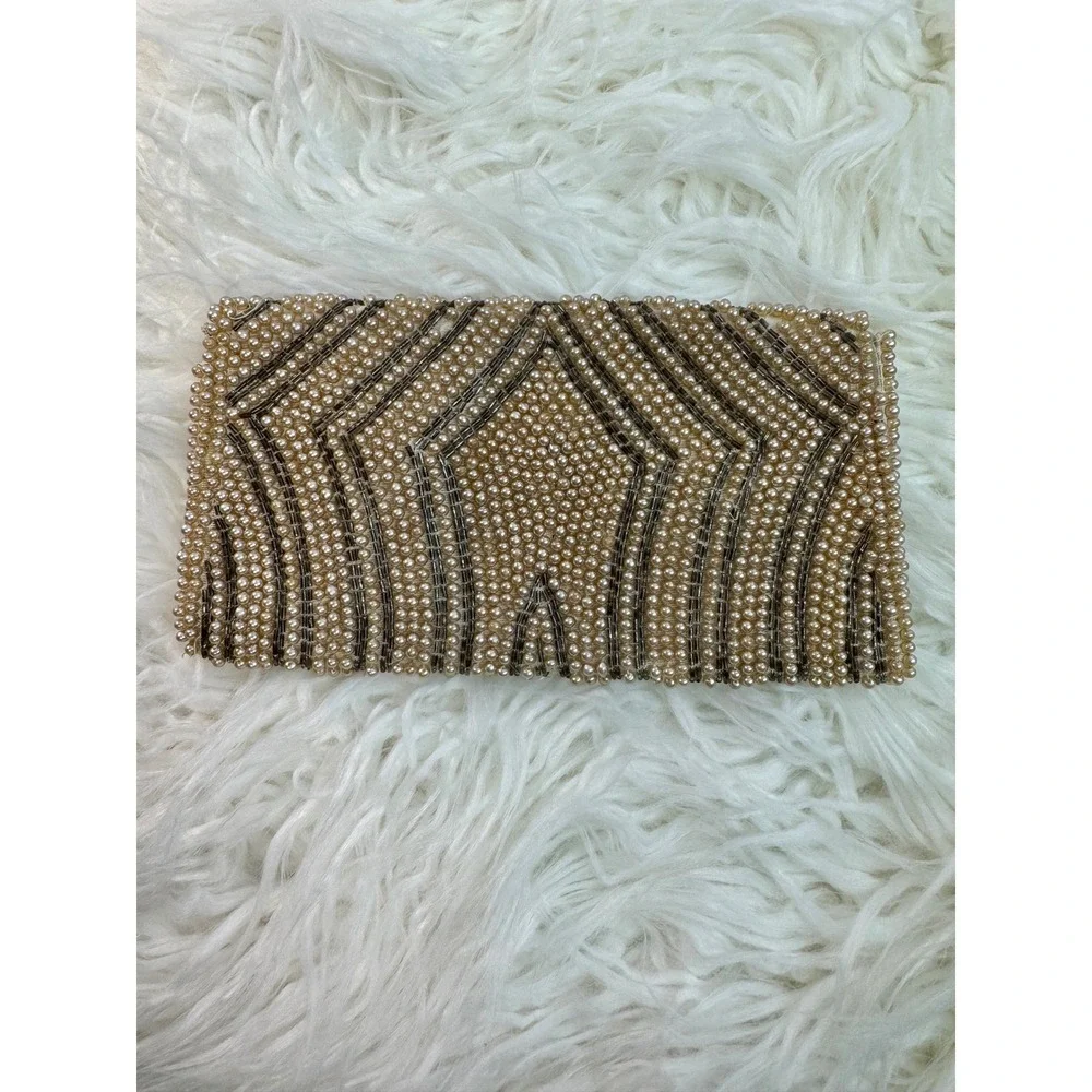 Unbranded vintage beaded